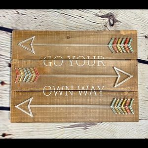‘Go Your Own Way’ Wall Plaque